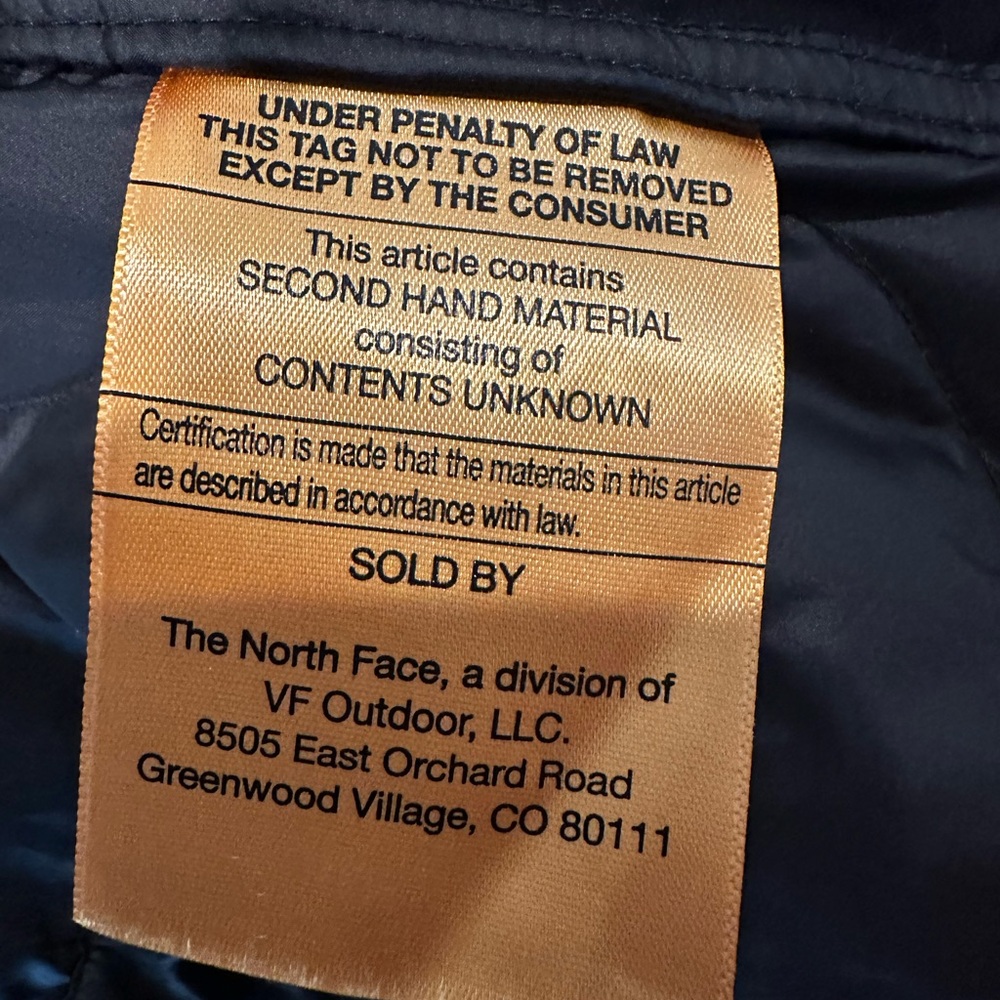 The North Face Black Quilted Down Vest - NWOT - Picture 5 of 5